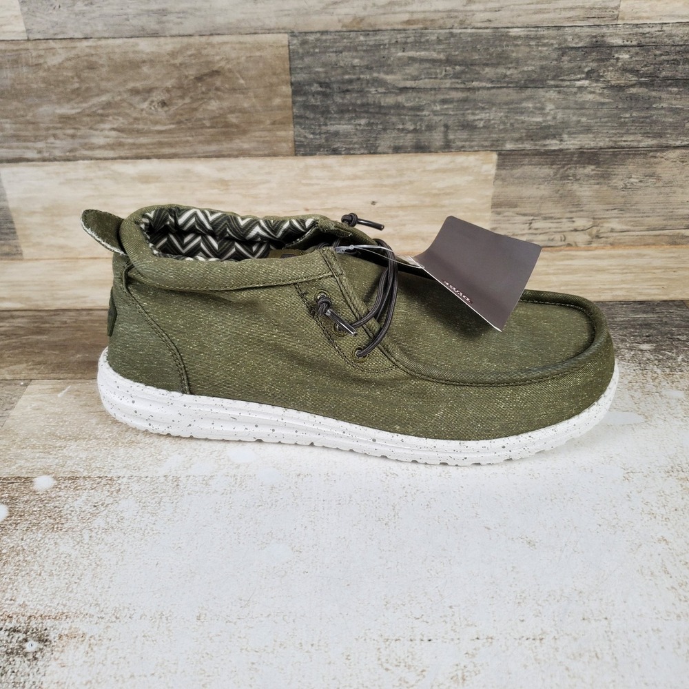 Hey Dude Wally Mid Easy Wash Mens Loafer Shoes Sz 9 Olive White Canvas Slip On